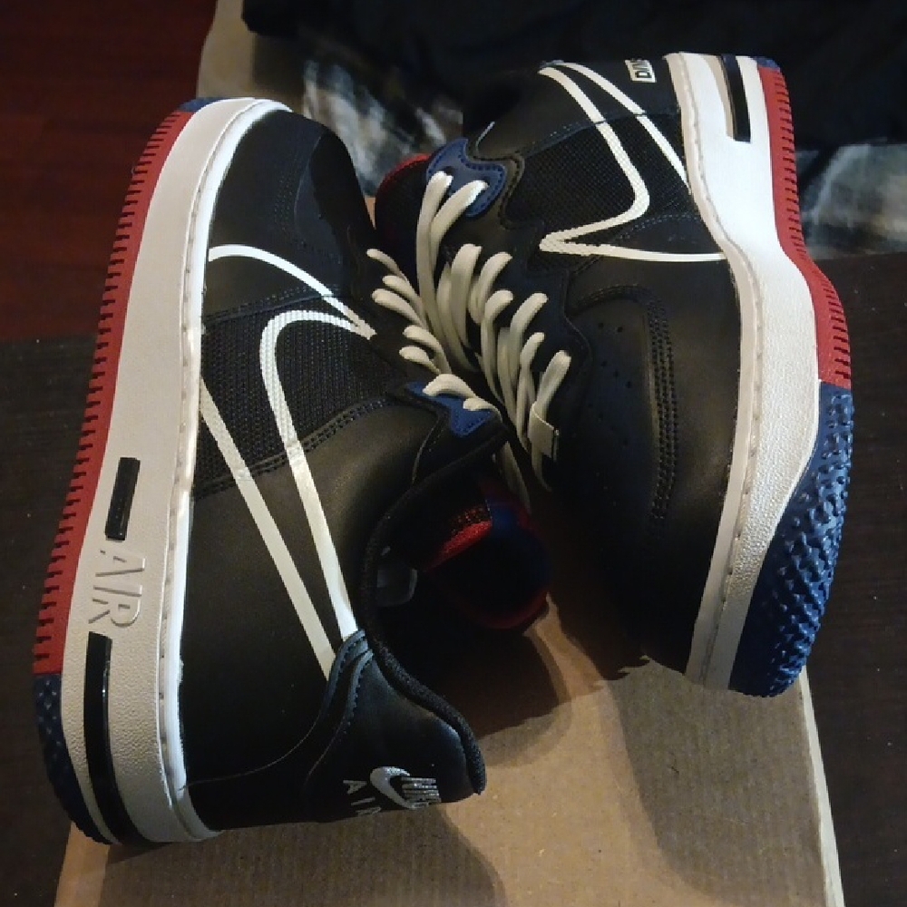 Nike Air Force 1 Low React (2020) Black White Gym Red & Blue Mens 10 W11.5 W/BOX - Picture 7 of 13